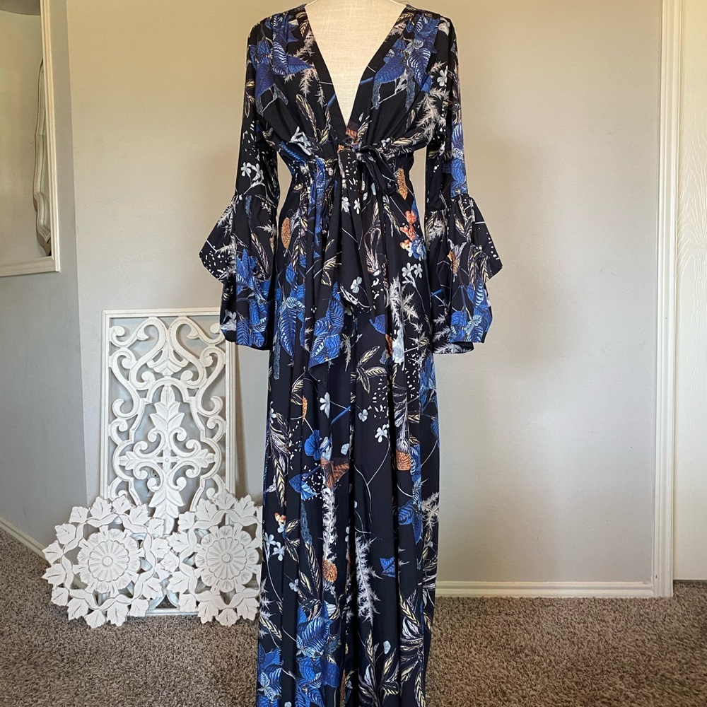 Maxi from Nordstrom Multicolored dress with a deep V neck and bell sleeves!